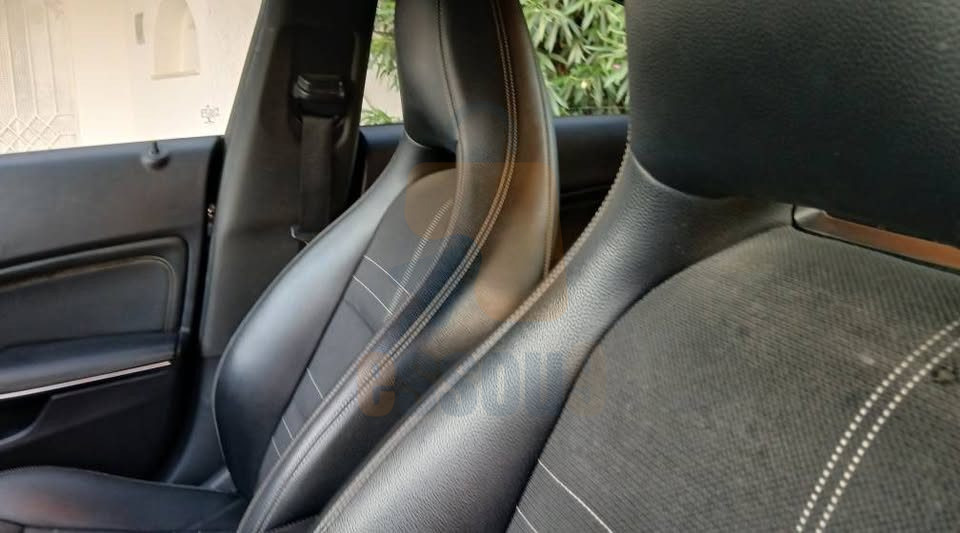 MERCEDES CLA BOITE AUTO 2014