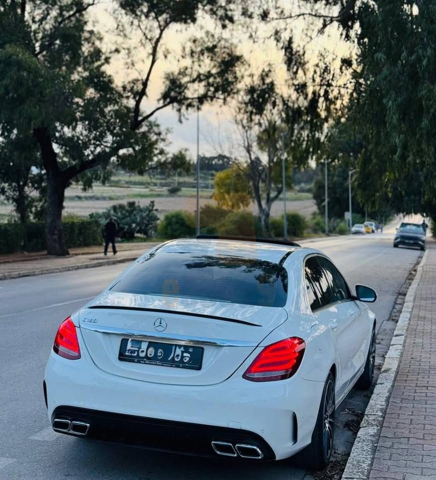 Mercedes Benz Classe c180